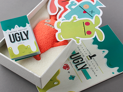 Package Design Ugly Dolls banner blue book booklet box drip green icon kids orange package package design paint ribbon sticker