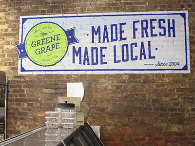 Jonathan bush greene grape made fresh made local