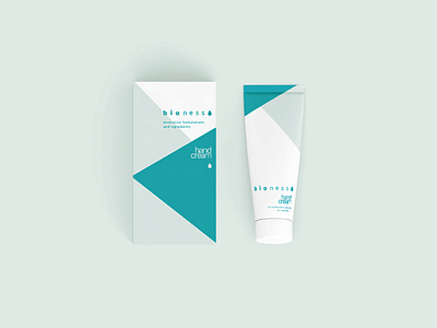 Handcare cream packaging design beauty brand identity healthy lifestyle labeldesign lifestyle brand minimalist design packaging