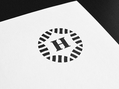 H / Letterhead circle fashion h icon logo mark monogram round shape
