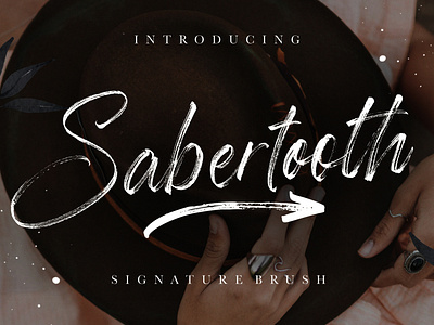 Sabertooth Signature Brush