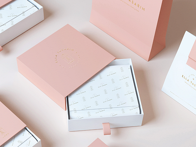 Ella Tasarım Packaging box design brand branding fashion gold foil logo packaging