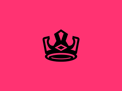 2021© Kin Visuals brand identity branding crown design king logo logodesign