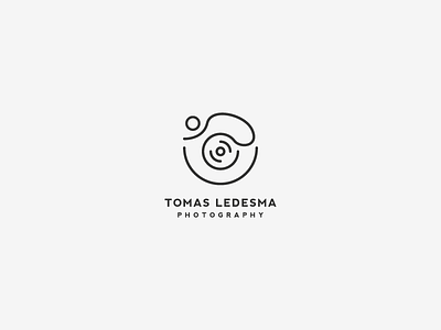Tomás Ledesma Photography art brand creative cycling graphicdesign illustration logodesign mark icon minimalist photographer