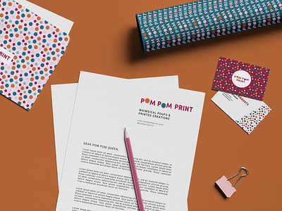 Pom Pom Print - Seamless Patterns