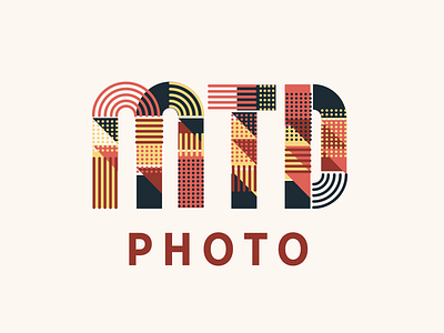 Playful Photography Logo