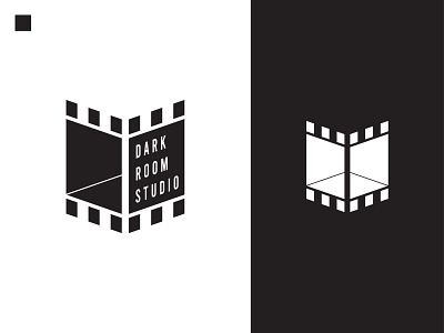 DARK ROOM STUDIO Logo