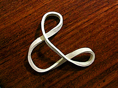 Rubber Band Ampersand