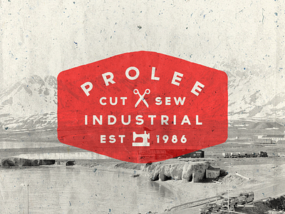 Prolee Co. crest cut sew vintage