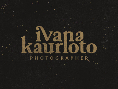 Ivana Kaurloto Photographer custom lettering letters ligature photographer photography type typo typography