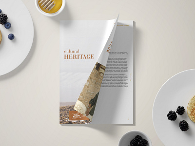 Hecho x Nosotros Brochure design