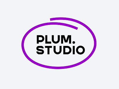 PLUM.STUDIO branding creative logo