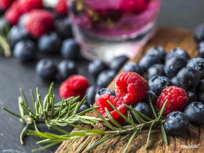 Mixed berry infused water recipe berry beverage fresh fruit organic soda