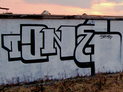 Graffiti in the Saint P city artgazm bw graffifti minimalism артгазм граффити