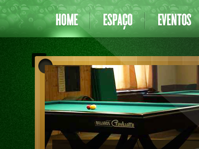 Exaggeration Snooker Bar