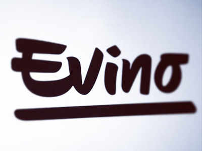 Evino brush script evino lettering