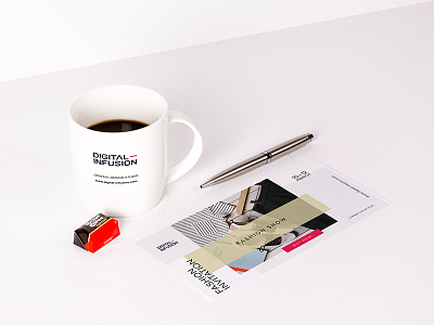 FREE — DL Invitation & Coffee Mug Mock-up coffee coffee mug mockup digital flyer flyer mockup invitation mug product mockup smart object