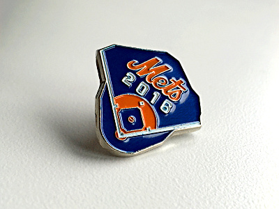 Mets 2016 Employee Enamel Pin baseball mets