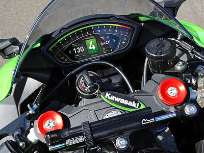 Kawasaki ZX10R Dashboard UI concept dasboard gauges kawasaki motorcyle productdesign ui ux zx10r