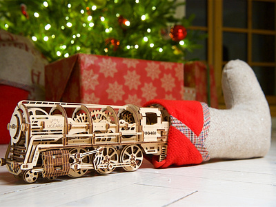 Ugears Steam Locomotive With Tender Model