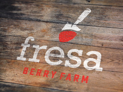 Fresa Berry Farm berry farm fresa logo strawberry