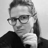 Yaroslava Mozharova