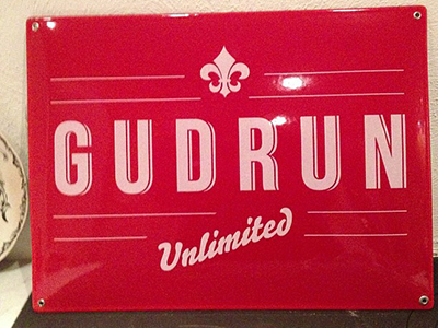 Gudrun art deco logo retro sign vintage