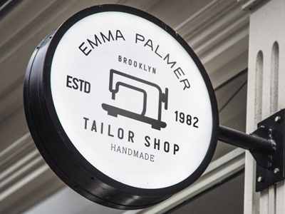 Tailor Retro Logo