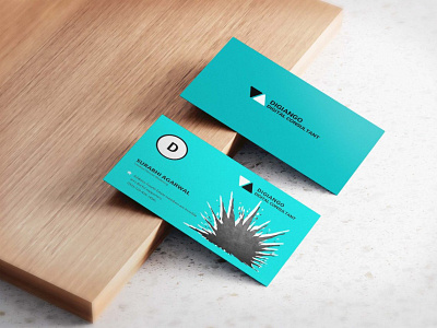 Free Cracking Business Card Mockup