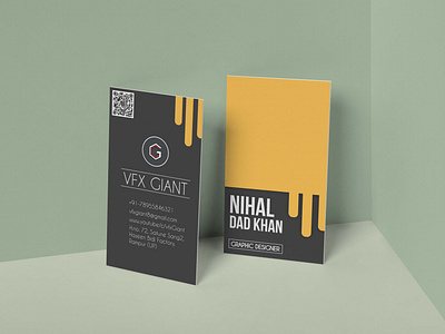 Free Creative Business Card Mockup