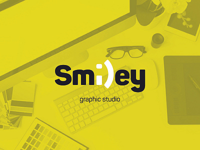 Smiley Graphic Studio