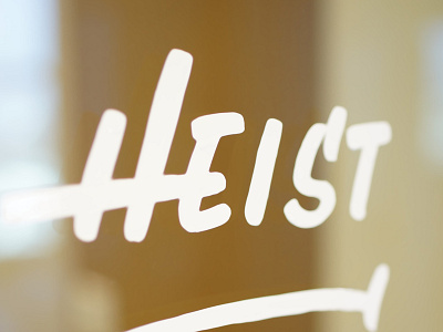 Lettering: Heist