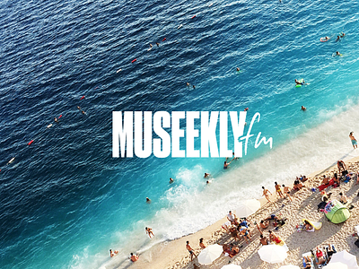 Museekly.club music video website