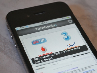 TechGenius app iPhone news app display iphone news retina techgenius ui