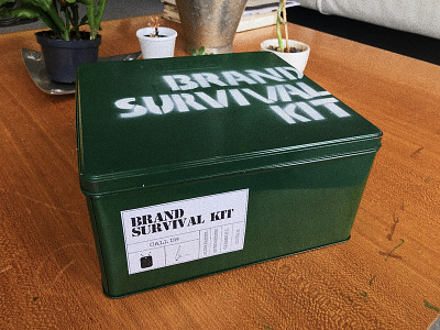 Brand Survival Kit army brand branding design package packagedesign press kit pucpr