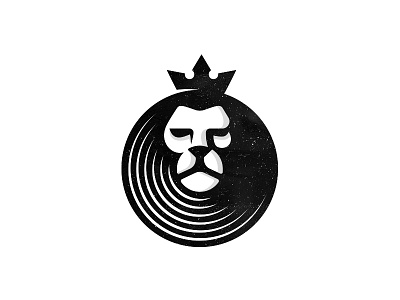 Lion Vinyl crown dj icon lion logo logo design music vinyl