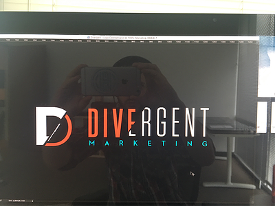 Divergent divergent logo