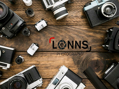 Photograper logo - Lenns