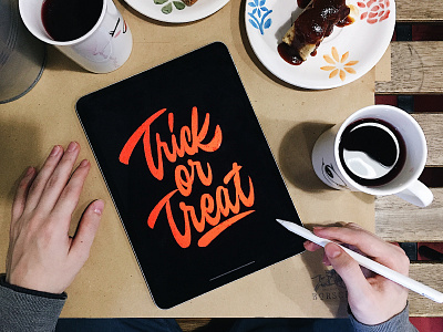 Trick or Treat - Halloween Lettering