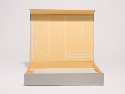sasha+lucca packaging
