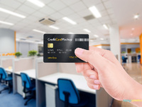 image 4 - Free Credit Card Mockup