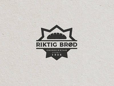 Riktig Brød bakery bread contest design fredrikstad illustrator logo logo design logodesign logomark norway photoshop reddit riktig brod star texture true grit texture supply vector