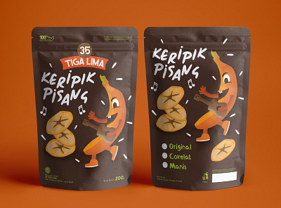standing pouch banana branding chips design food illstration illustration logo mock up packaging design vector