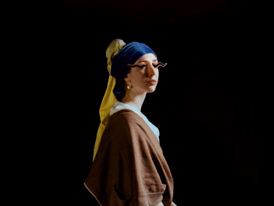 The_Girl_With_The_Pearl_Earring adobe aftereffects ae after effect animation art design gif johannesvermeer loop photography photoshop the girl with the pearl earring video art wiggle