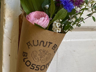 Aunt B's Blossoms Bouquet badge branding design lettering linework logo type