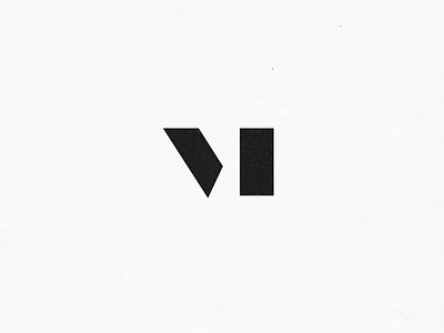 Vincere Montani Logo Draft 02