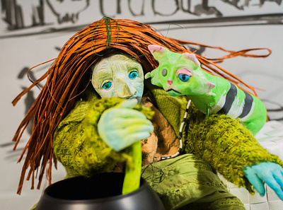 Baba Yaga and her pet animation character design sculpture stopmotion