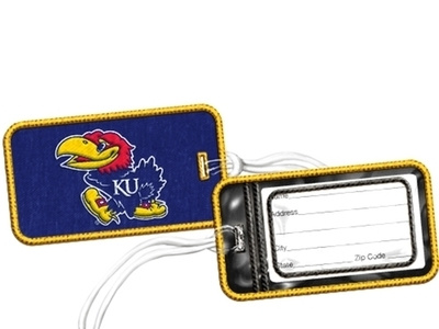 Embroidered Luggage Tag Mockup 2d rendering product design product mockup product render