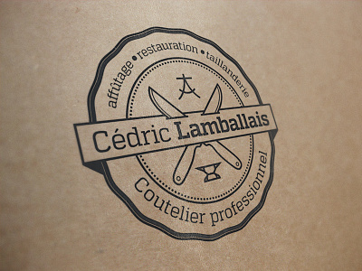 Cédric Lamballais badge black smith couteau coutelier culter knifes sharp sharpening smith vintage