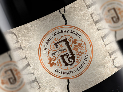 Organic Winery | Logo and Label Design - Presentation